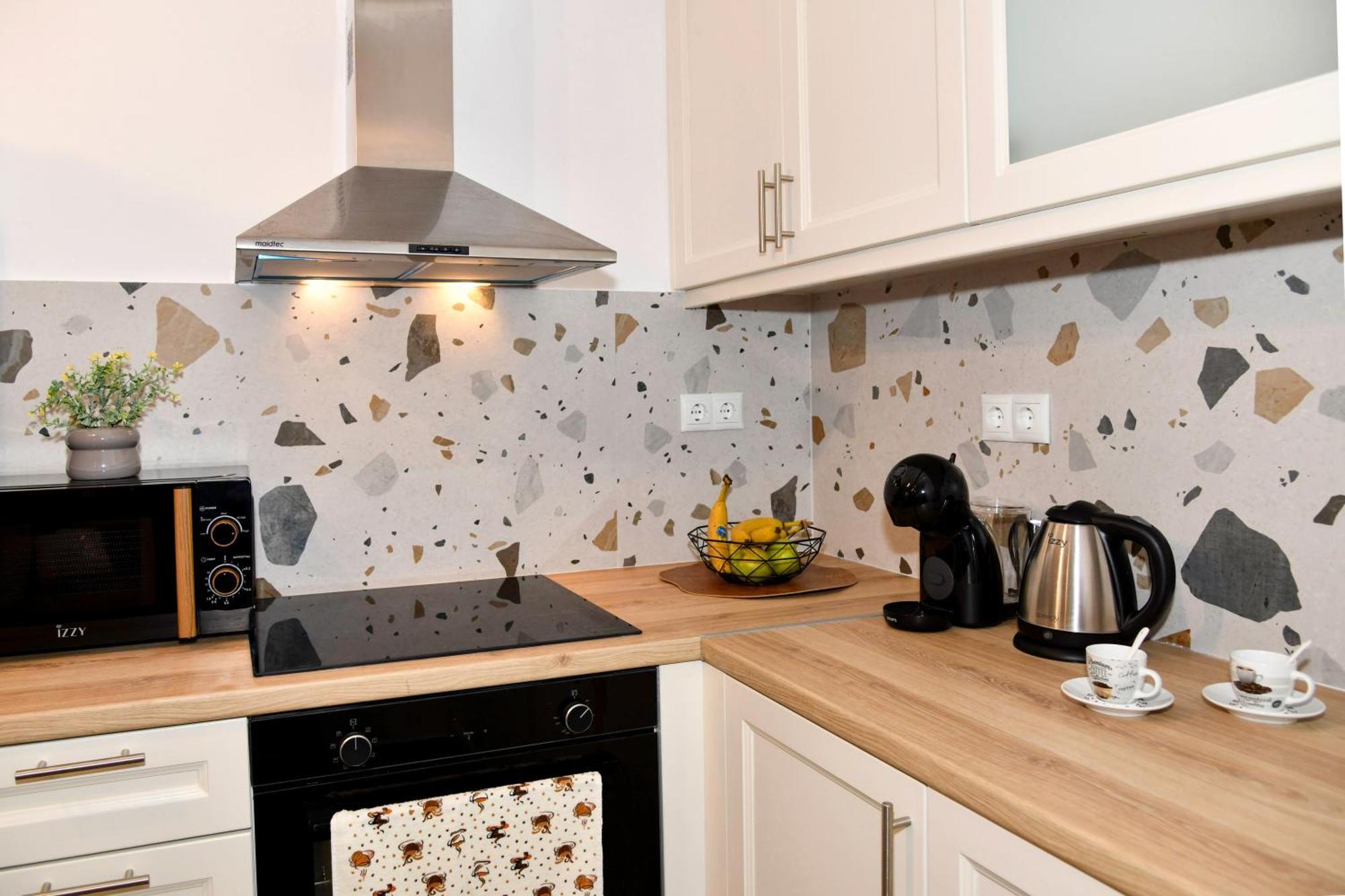 Captain Theo'S Modern Apartment Maria Lefkimmi  Luaran gambar